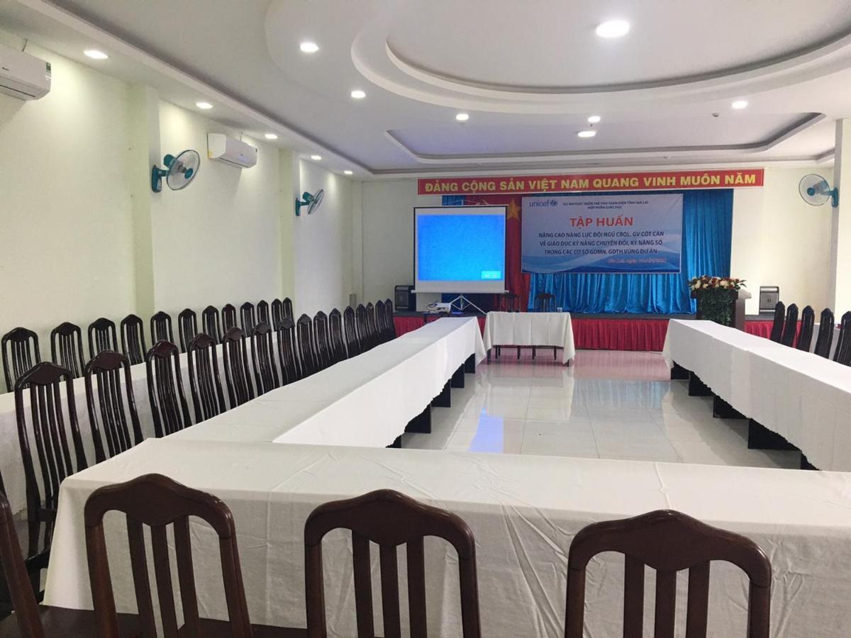 Cong Doan Gia Lai Hotel Pleiku Exteriör bild
